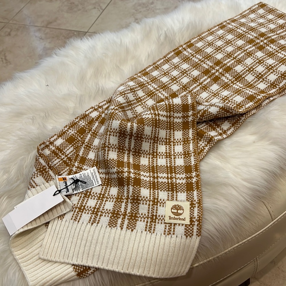 Timberland White and Brown Plaid Knit Scarf - Picture 2 of 5
